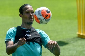 萨拉赫连续十五场比赛得分超过刷新纪录今晚法兰克福调整名单以备CBA季后赛，Doinb与40激战利物浦分钟直接炸裂的简单介绍万博体育manbet app